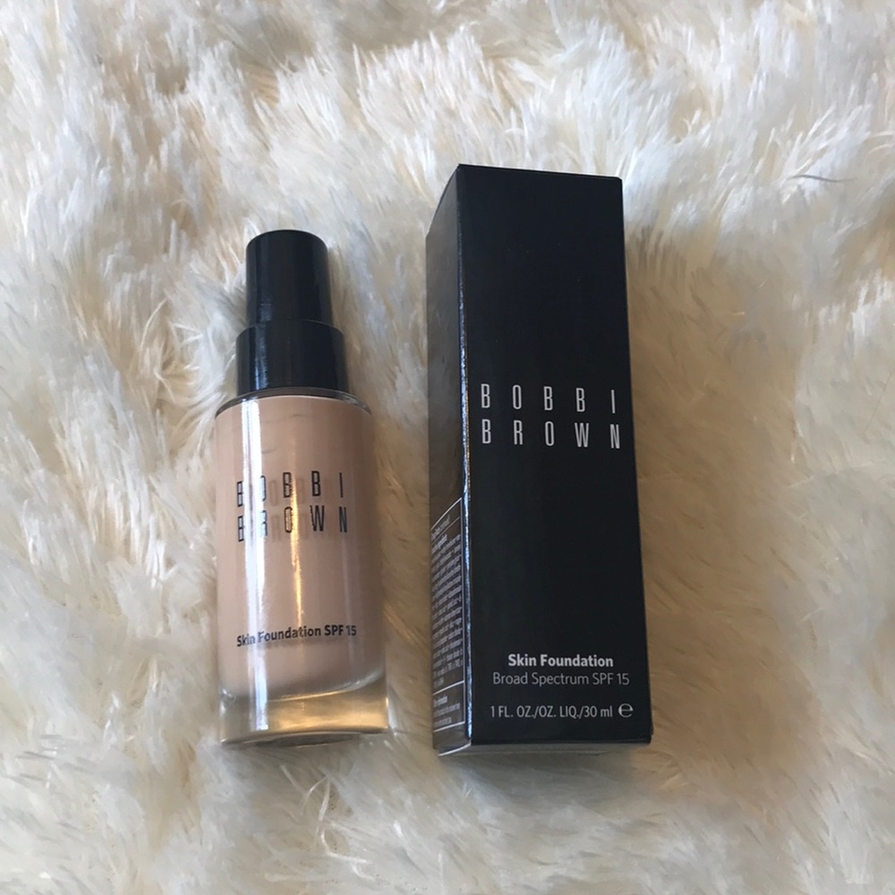 Bobbi Brown Skin Foundation